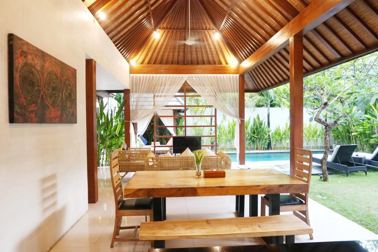 Nil Villa Seminyak Εξωτερικό φωτογραφία