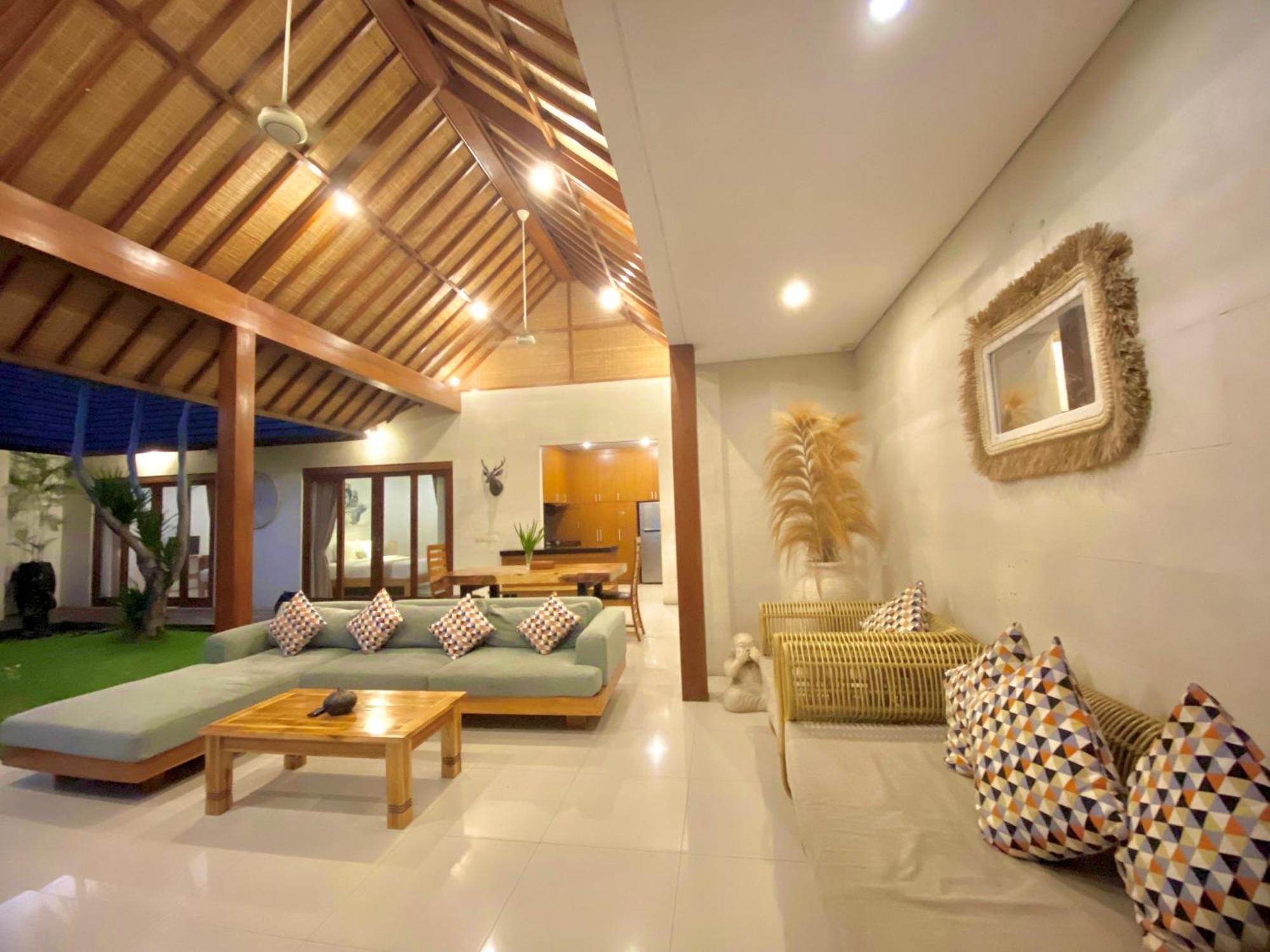 Nil Villa Seminyak Εξωτερικό φωτογραφία