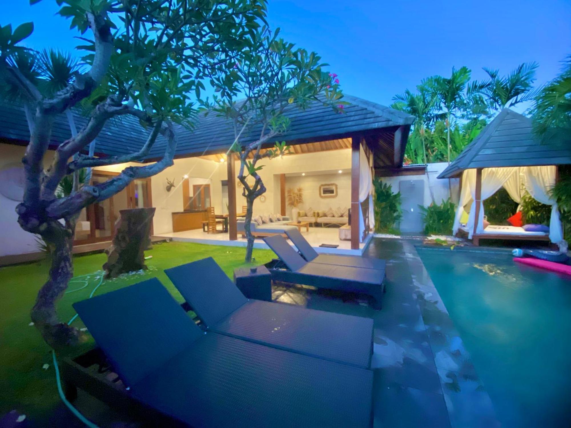 Nil Villa Seminyak Εξωτερικό φωτογραφία